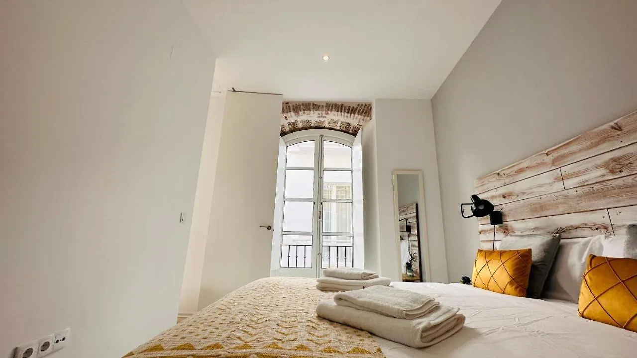 Apartment Apartamentos Gadir Centro Cadiz Spain