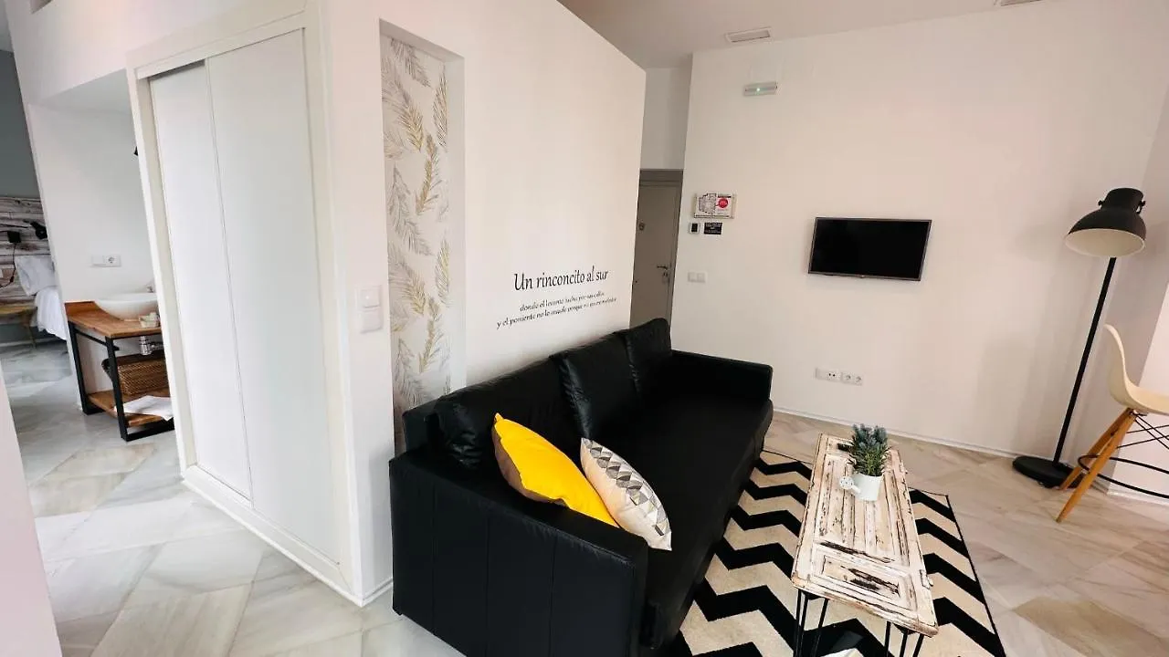Apartamentos Gadir Centro カディス