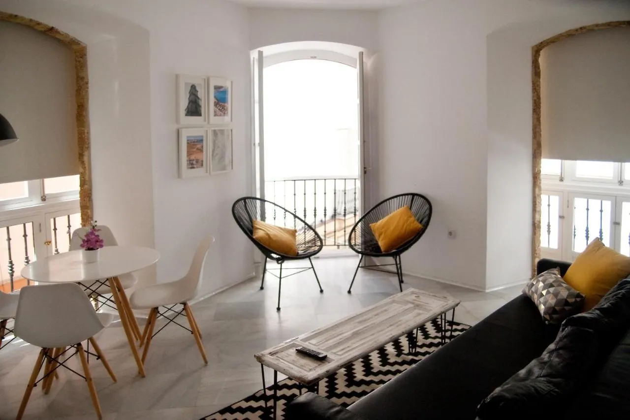 Apartamentos Gadir Centro カディス アパート